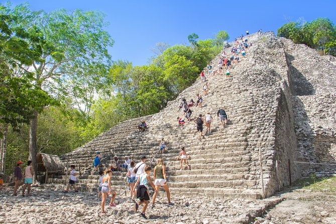Cancun tour 4x1 Tour of Tulum, Coba, Cenote and Playa del Carmen - Lunch, sales pitches, and the real rhythm of the day