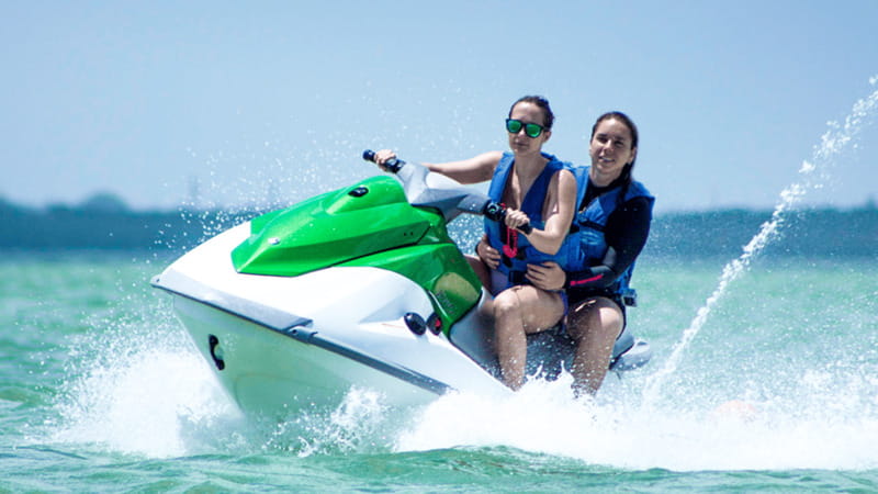 Cancun: Waverunner in Nichupte Lagoon - Is $60 a fair price?