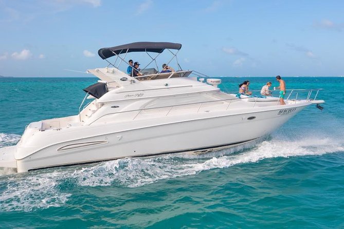 Cancún Yacht Rental SeaRay 46ft 25P13 - Who will get the most from this yacht rental