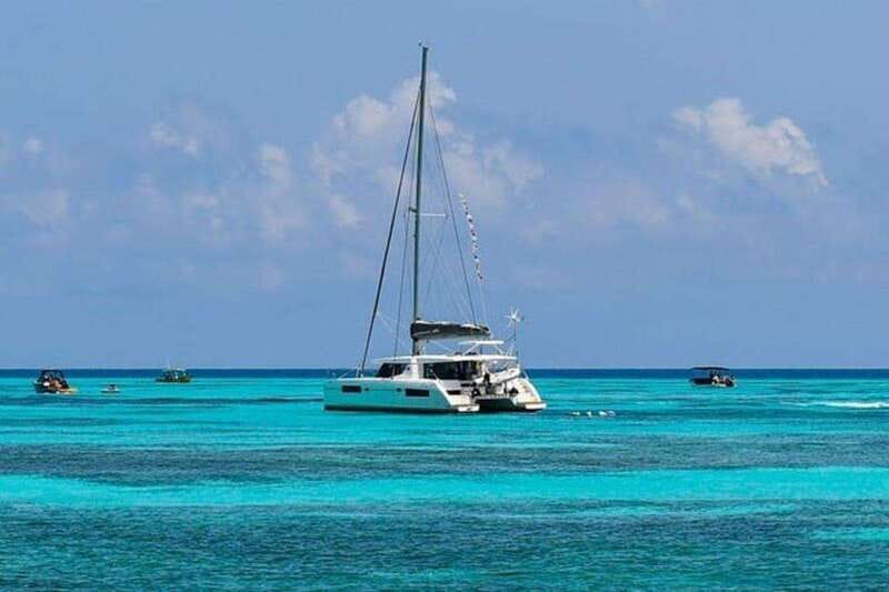Catamaran party Isla Mujeres with drinks & lunch - Final call: book it for the party, not just the island