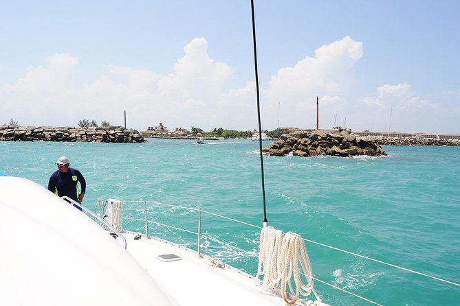 Catamaran Sail and Snorkeling Tour with Open Bar in Puerto Morelos - Pickup, timing, and the details worth confirming