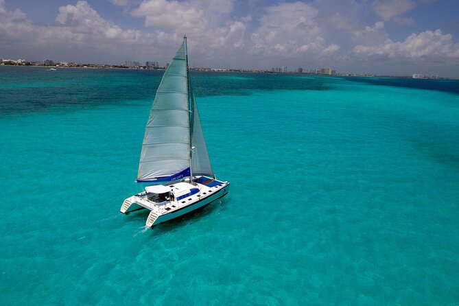 Catamaran Sailing to Isla Mujeres From Cancun - Key points to know before sailing