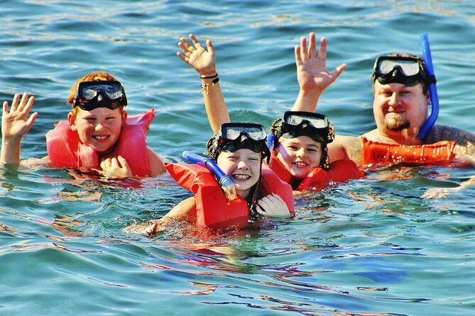 Catamaran to Isla Mujeres – Kids Go Free! (Only Pay Dock Fee) - What your $25 tour price really buys