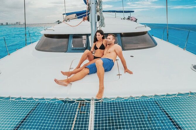Catamaran to Isla Mujeres with Buffet and Open Bar from Cancun - What $68 really buys you