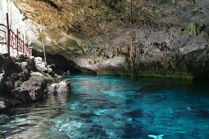 Cenote Cancun Experience with Transportation Included & Lunch - Lunch, drinks, and the park atmosphere