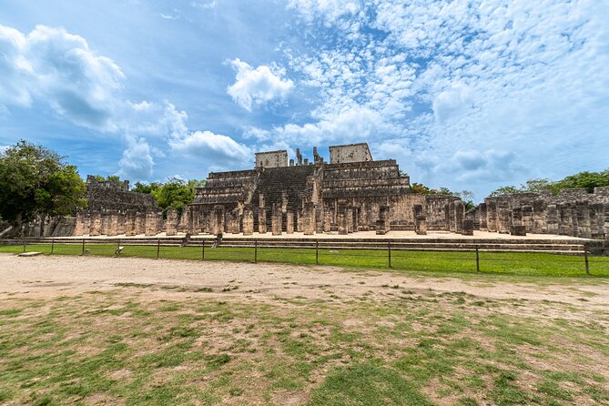 Chichén Itzá Ancestral Tour from Cancún with Cenote - The guides can make or break the day