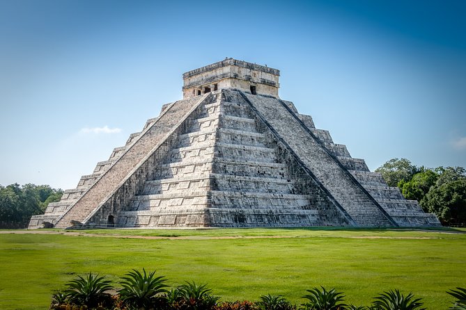 Chichen Itza and Cenote Chichikan Tourwith Valladolid From Cancun - Cooling off at the cenote