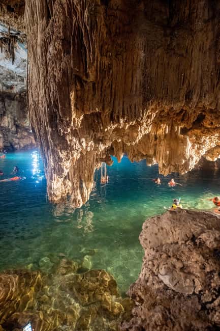Chichen Itza and Two Cenotes Day Tour from Cancun - A regional buffet at Real Mayab