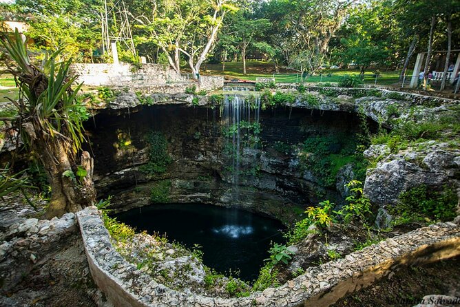 Chichen Itza, Cenote Sagrado and Valladolid from Cancun - Guides can make or break the ruins visit