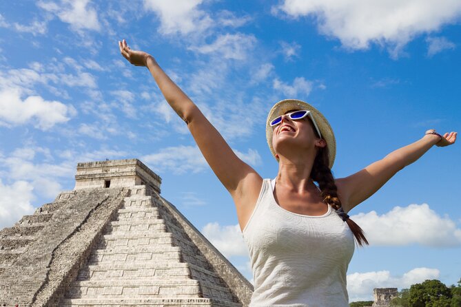 Chichén Itzá, Cenote Suytún, and Cenote Ikkil Guided Tour - The Mayan cultural stop and buffet lunch