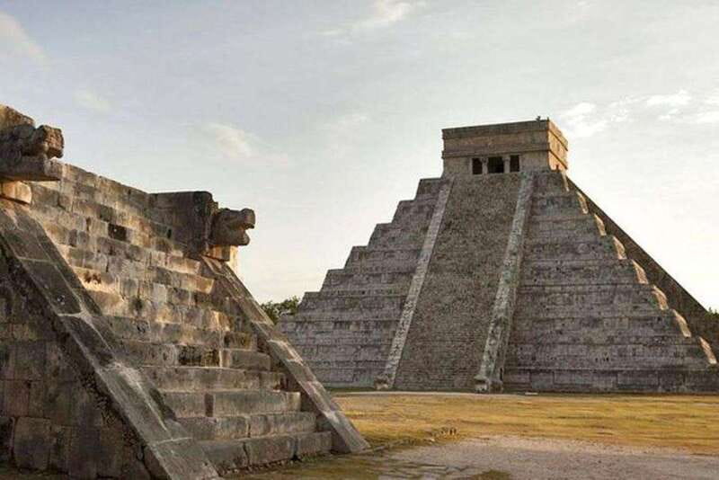 Chichen Itza: Cenote & Valladolid Private - The Chichen Itza visit: ruins with room to look around
