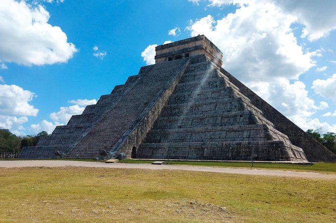 Chichen Itza Day Trip Exclusive Nool-Ha Cenote & Valladolid Visit - The bus day: expect waiting and long roads