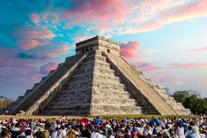 Chichen Itza Deluxe Valladolid and 2 Cenotes - Transport, meeting points, and a crowded day