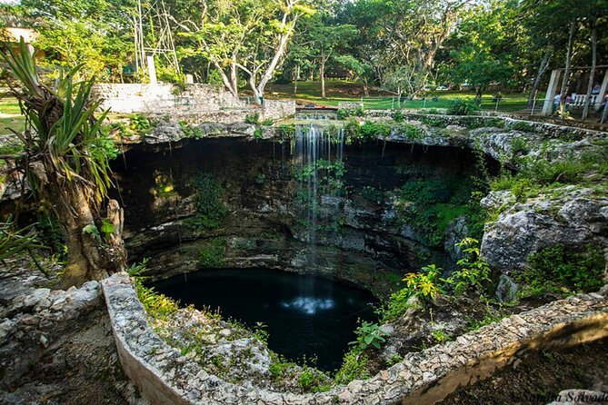 Chichen Itza & Ekbalam with Cenote Swim from Cancun - The Guides Can Make or Break the Ruins