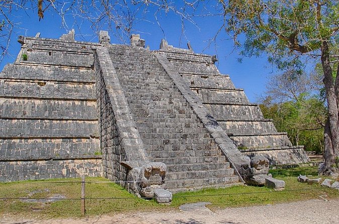 Chichen Itza Express Tour from Cancun - A guide-led visit, not just an admission ticket