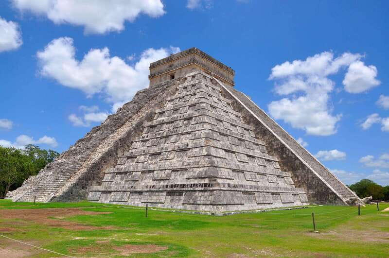 Chichen Itza: First Access Half-Day Guided Tour with Guide - Why an early start matters at Chichen Itza
