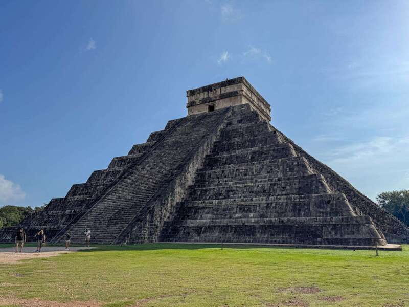 Chichen Itza: First Access Half-Day Guided Tour with Guide - What the $55 price really buys you