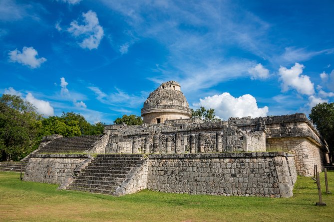 Chichen Itza Guided Historical Tour with Lunch Included - A brief look at colonial Valladolid