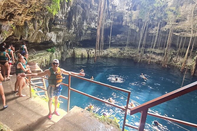 Chichén Itzá Marvels Day Trip:Cenote Oxman & Valladolid Adventure - Valladolid in 30 minutes or less