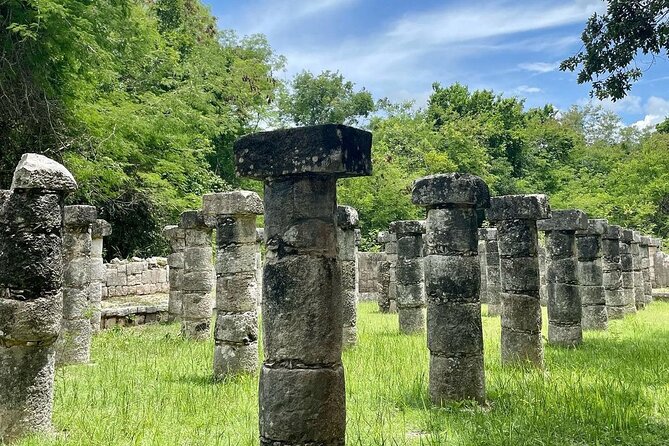 Chichen Itza, Mexican Buffet, Cenote & Valladolid guided Tour - What the guides add to the day