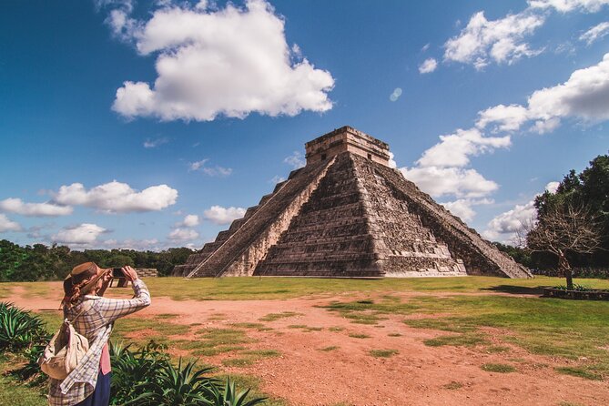 Chichen itza, Saamal cenote and Valladolid in one day - Key Points at a Glance