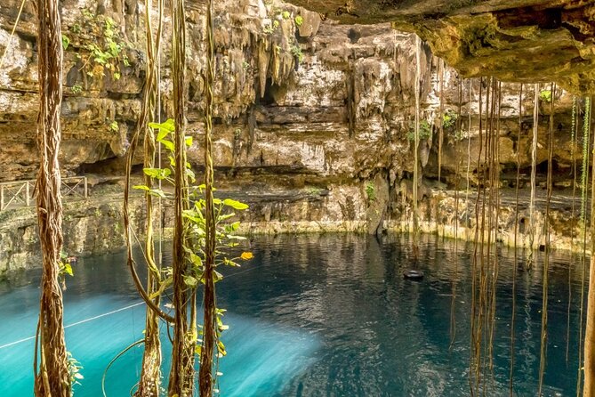 Chichen itza, Saamal cenote and Valladolid in one day - Group Size, Guide Service, and Communication