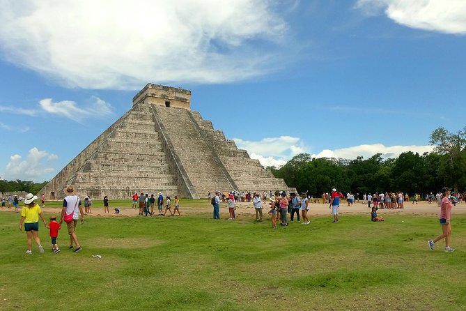 Chichen Itza, Suytun and Ik-Kil Cenote - Ik Kil is the refreshing second swim