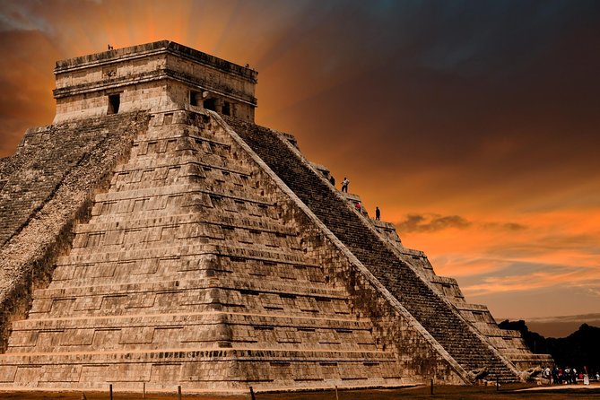 Chichen Itzá Tour in 1 Full Day, Cenote, Valladolid and Luch included! - The guides can make or break the day