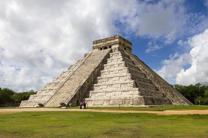 Chichen Itza, Valladolid and Cenote Tour from Riviera Maya - Chichen Itza: the reason to make the long ride