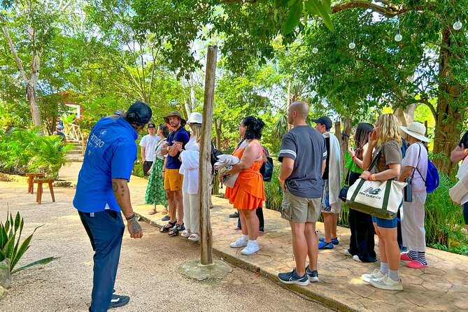 Chichen Itza, Valladolid & Cenote Private Tour with Buffet Lunch - Exploring Chichen Itza for two and a half hours