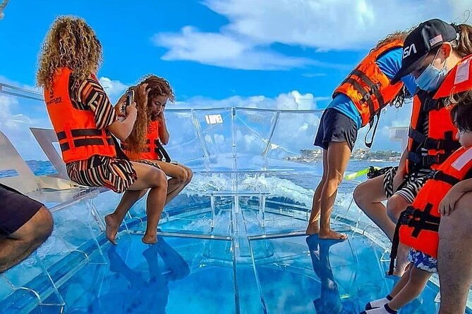 Clear Boat - A short boat ride with a clear sense of place