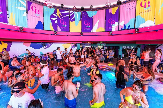 Coco Bongo Beach Club Day Party Premium Pass - Getting seated, getting social, and finding the right mood