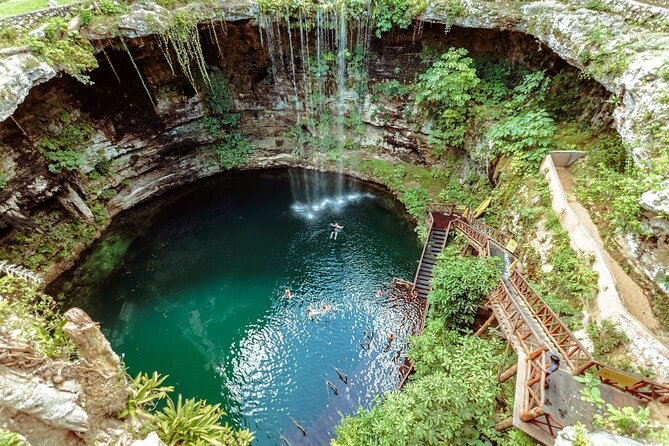 Combo Saver: Chichen Itza & Cenote + Isla Mujeres Catamaran - Valladolid: a short taste of colonial Yucatan