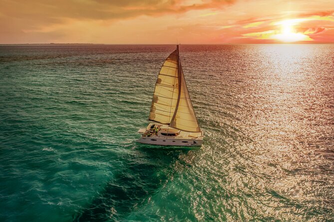 Complete Isla Mujeres excursion from Cancun with all inclusive - What the $55 price really covers