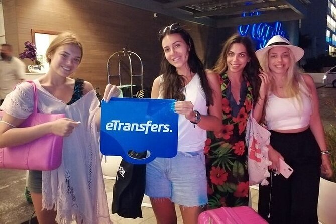 Costa Mujeres Private Transportation From-To Cancun Airport - Communication, signage, and the subcontractor detail
