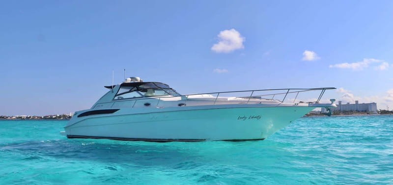 Cruising paradise in a luxury yacht in Cancun - Leaving Cancun through the lagoon