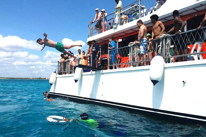 Dancer Cruise Isla Mujeres Snorkel Food and Drinks Included - Starting at the Cancun pier