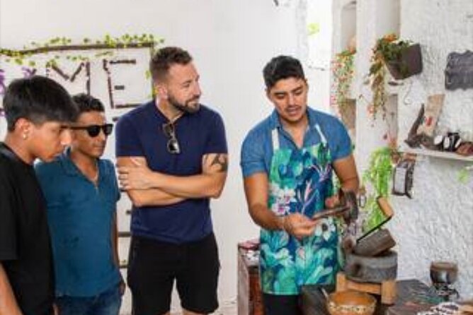Del Grano al Cafe Learn how to roast grind and prepare coffe - Key details of the Cancun coffee class