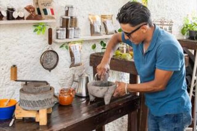 Del Grano al Cafe Learn how to roast grind and prepare coffe - Brewing with a drip filter