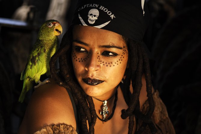 Dinner & Live Pirate Fight from Cancun - Boarding Captain Hook Cancun at 5:30 pm