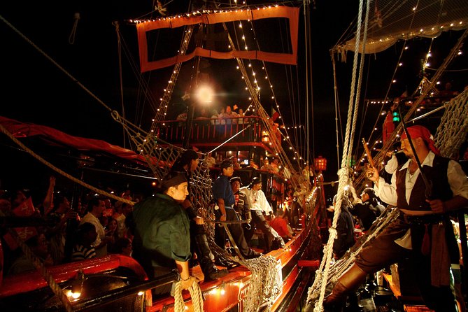 Dinner & Live Pirate Fight from Cancun - Booking details that can save trouble