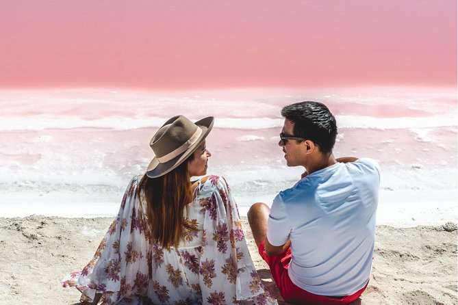 Discover the FABULOUS PINK WATERS at the Caribean (Las Coloradas+Río Lagartos) - The crocodile farm, conservation stop, or surprise addition
