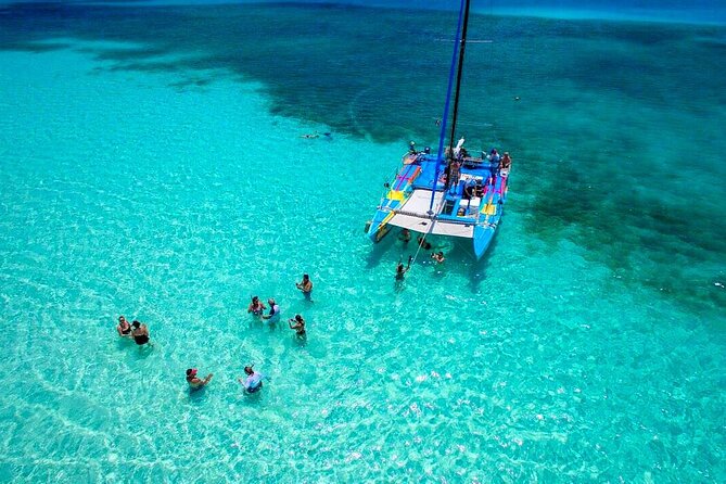 El cielo Cozumel From Cancún and round Transfer with Lunch - Two hours in Cozumel give you time beyond the boat