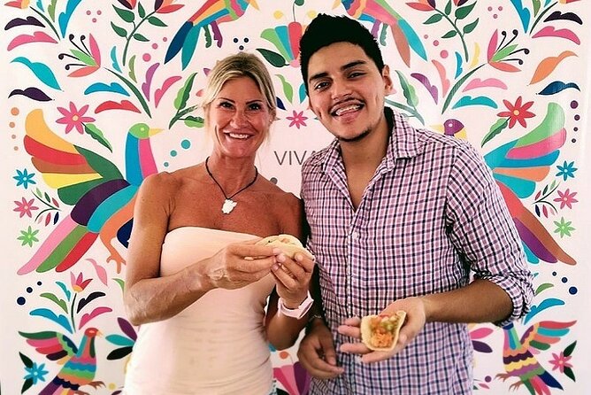 Elaboration of tortillas by hand following the Mexican tradition - Meeting Alex in a private open-air setting