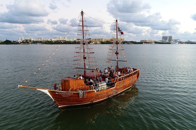 Enjoy The Spanish Galeon with a Romantic Night Dinner in Cancun - What the strongest moments are likely to be