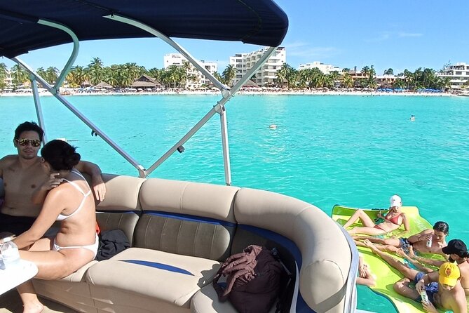 Entertainments and Celebrations in Cancun and Isla Mujeres - Why the Private Format Matters