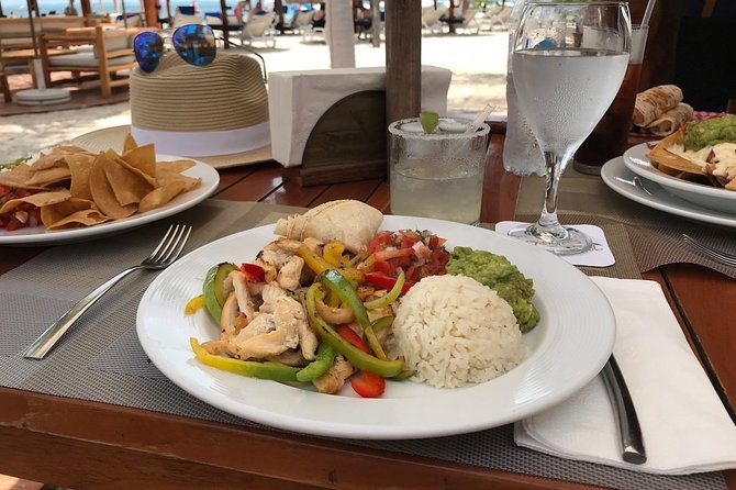 Experience an amazing ecological park tour & explore Isla Mujeres by catamaran. - Food, service, and the limits of the feedback