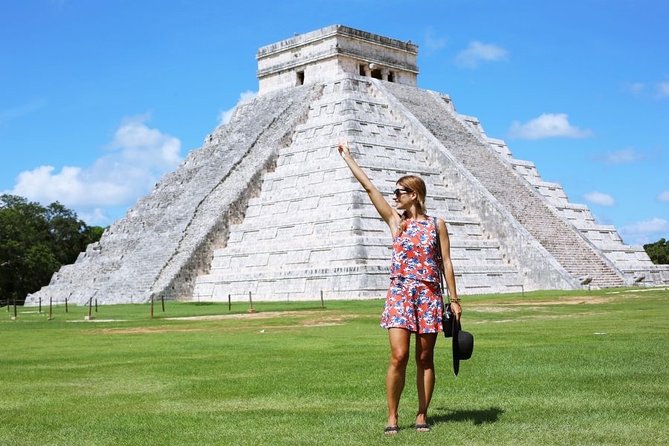Experience Chichén Itzá: Full Day Tour with Cenote & Valladolid - Chichén Itzá: the reason to get up early