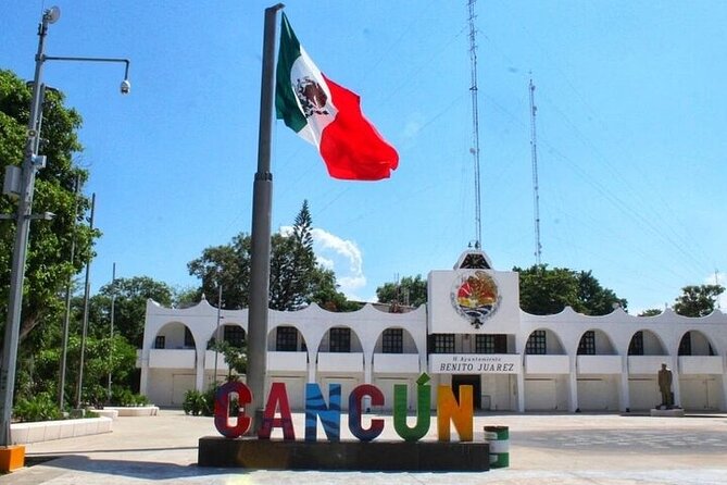 Explore Cancun City Tour! Round Bus transportation - Transport, pickup, and the pace of the morning