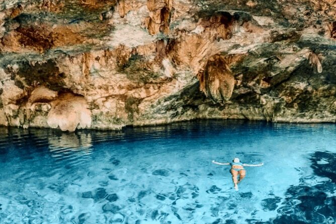 Explore Tulum and Dos Ojos Cenote with lunch and transportation - Lunch with a regional Mexican dish